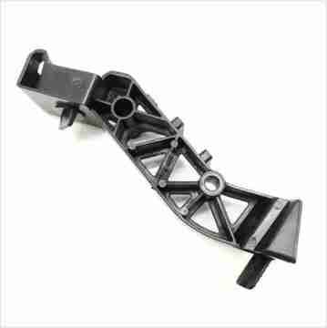 Vito W447 Ön Tampon Montaj Braketi/Braket Sağ