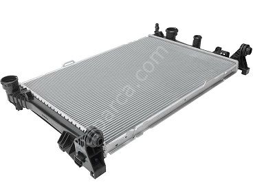 Mercedes W212/W205/W218 274/651/271 Cgı Motor Su Radyatörü