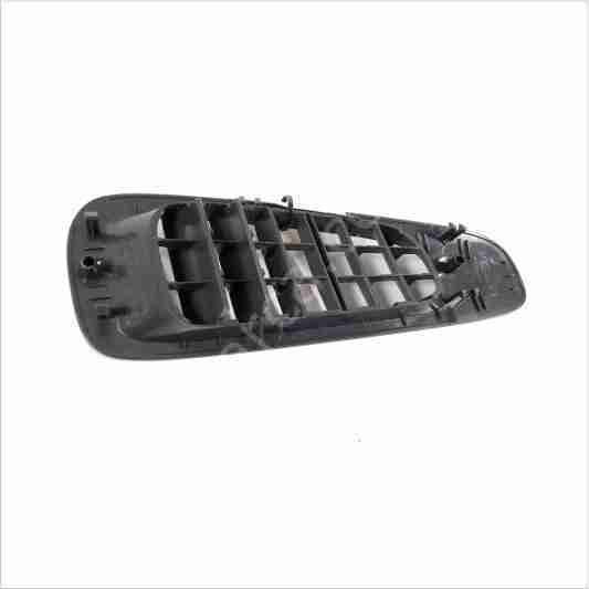 Vito W639/Viano Ön Cam Hava Kanalı/Hava Nozulu Sol Cam