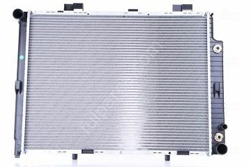 Mercedes W210 111 Motor Su Radyatörü  640*485