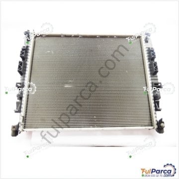 Mercedes ML163,ML350, ML280CDI, ML320CDI. Su Radyatörü. 638*528