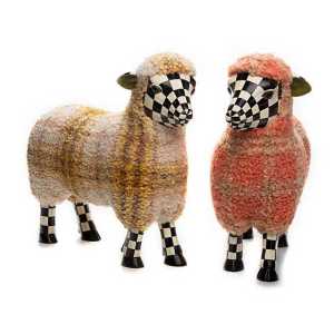 Tartan Lamb - Pink