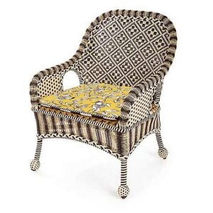 Courtyard Outdoor Accent Chair - Queen Bee