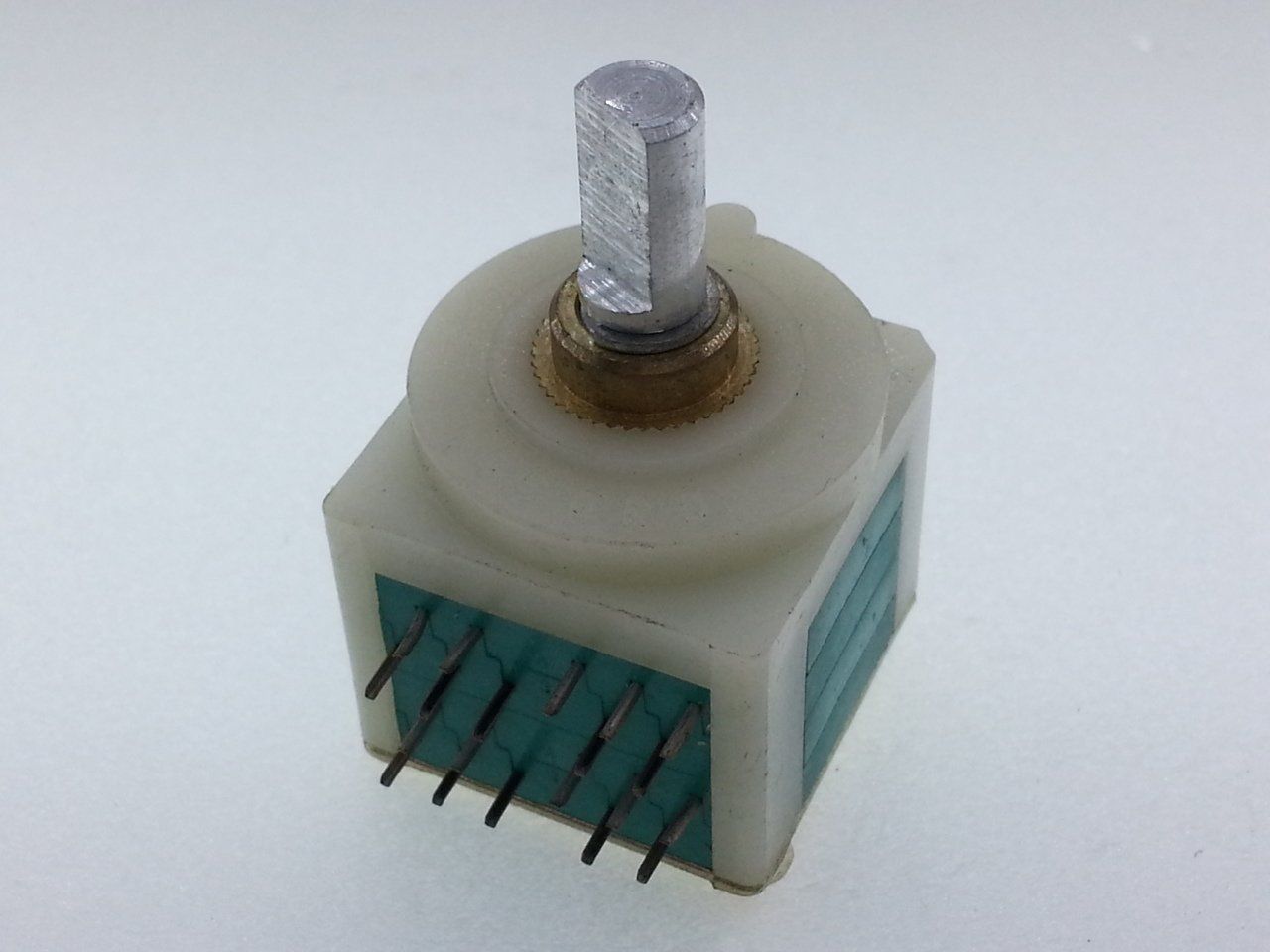 Kom1