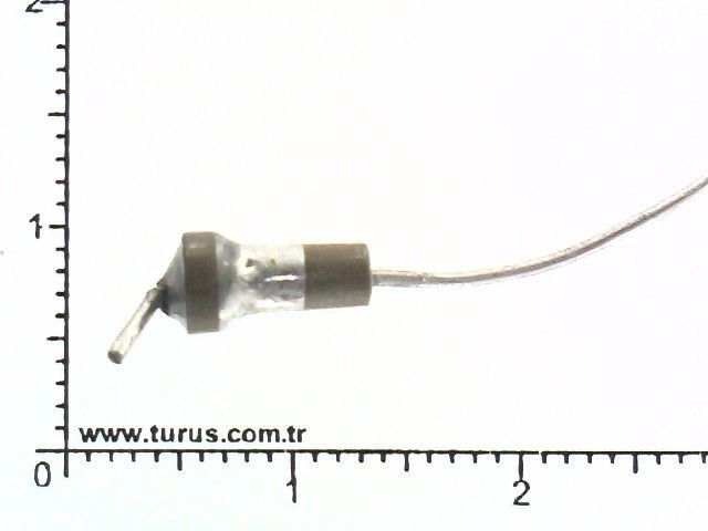 150 pF 400V Geçiş kondansatör  (50 Ad)