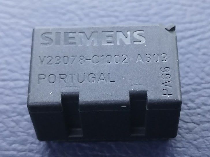 V23078-C1002-A303
