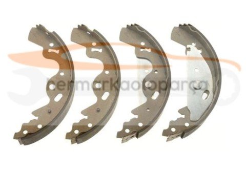 Land Rover FreeLander 1998-2006 Arka Pabuçlu Balata