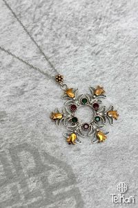 Lale İşlemeli Doğal Taşlı Oksitli Midyat Telkari Kolye