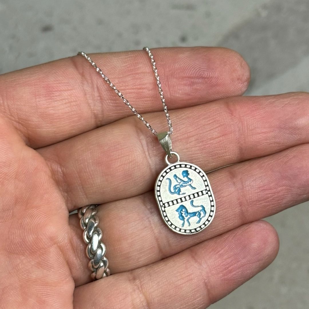 Antik Tanrıça Motifli Midyat Hasırı Gümüş Kolye