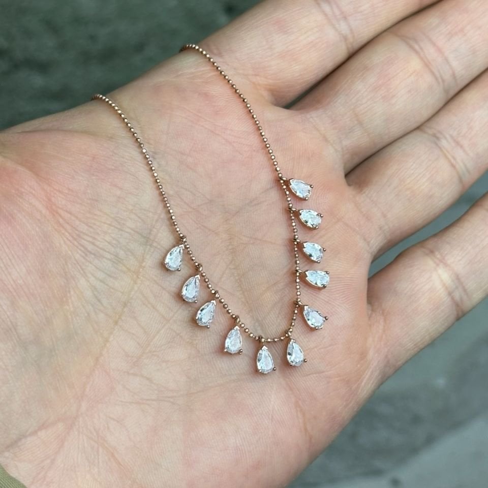 Zirkon Taşlı Gümüş Rose Kolye