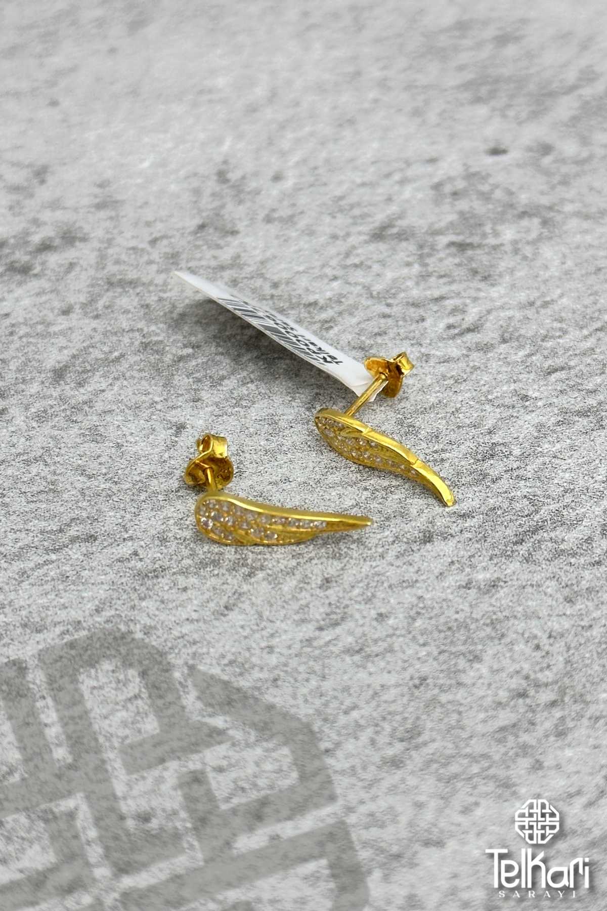 Yarım Kanat Taşlı Gold Gümüş Küpe