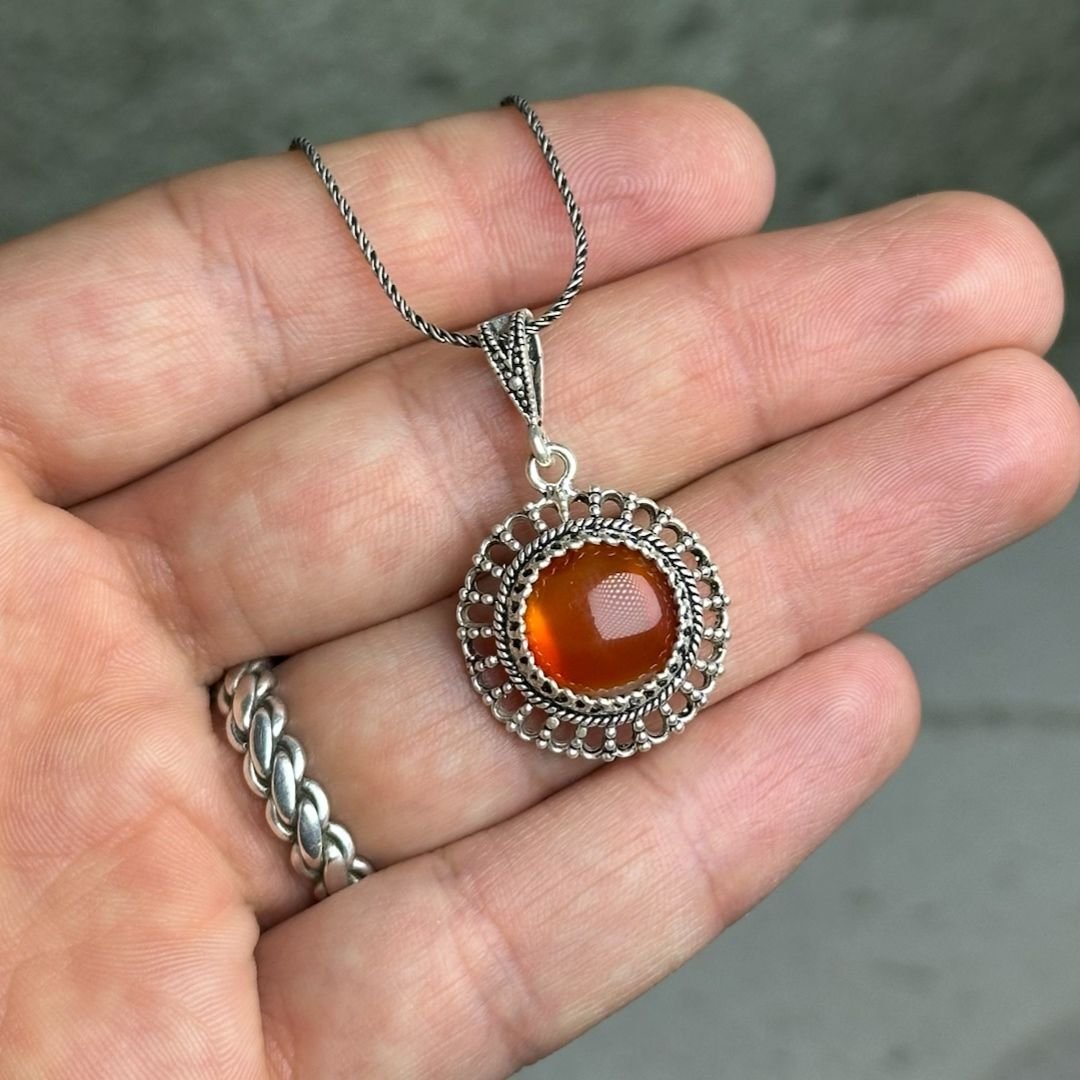 Akik Taşlı Oksitli Telkari Gümüş Kolye