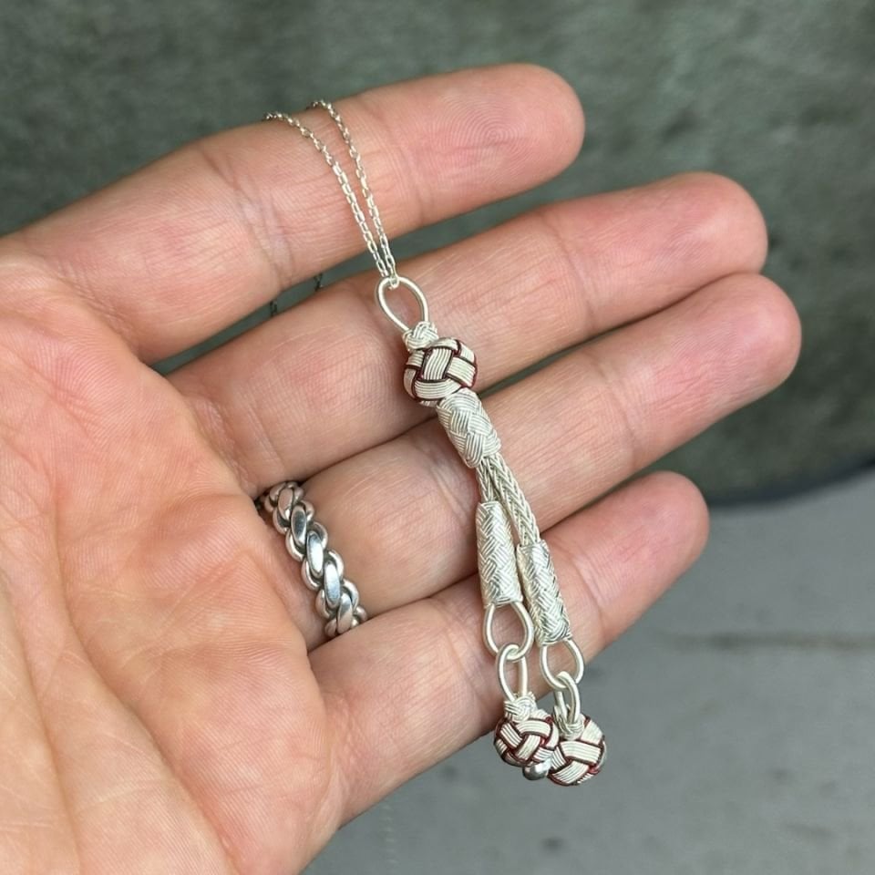 Çift Püskül Uçlu 1000 Ayar Kazaziye Gümüş Kolye