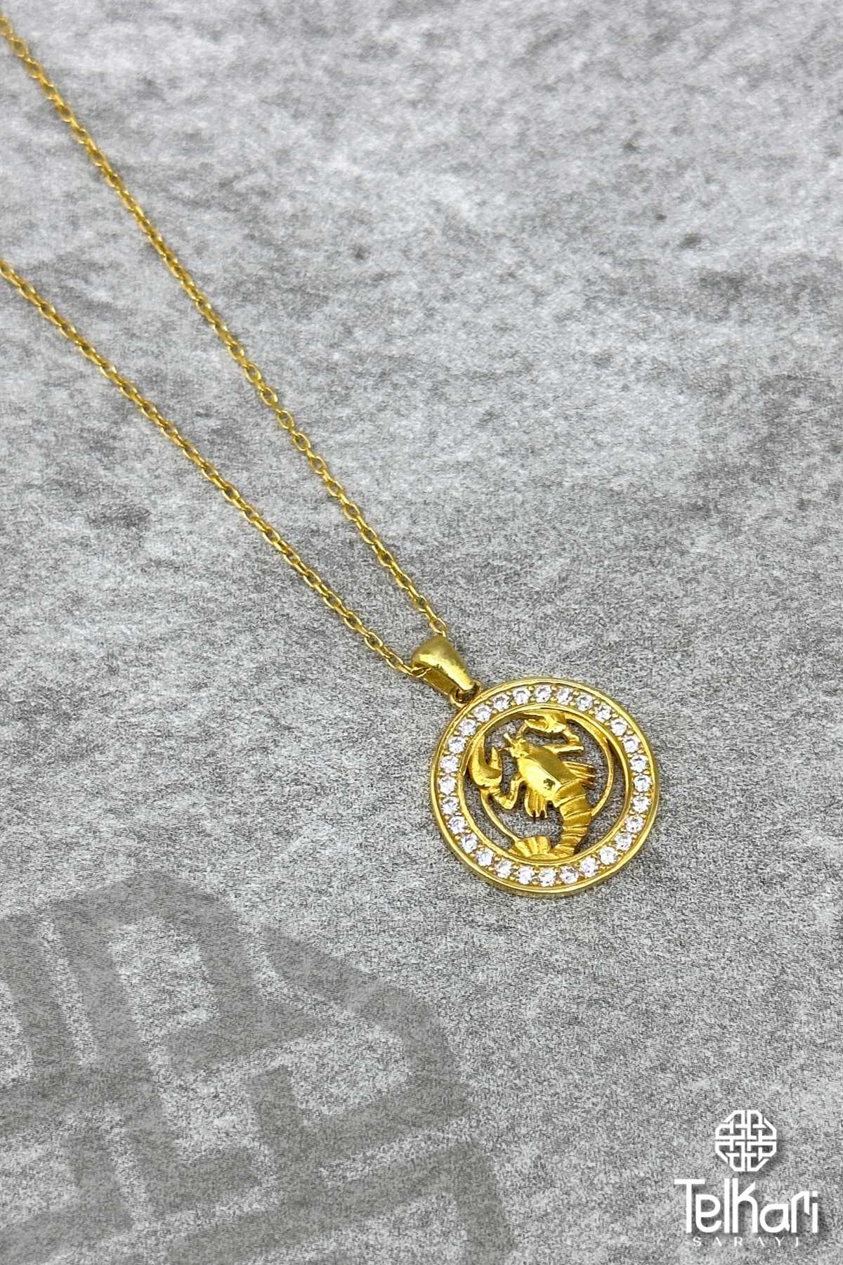 Akrep Model Gold Gümüş Kolye