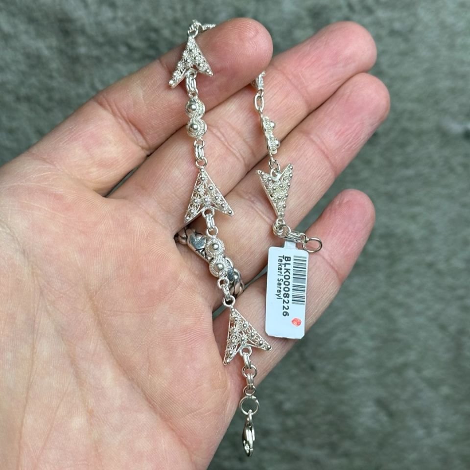 İşlemeli Ok İşareti Model 925 Ayar Telkari Gümüş Bileklik