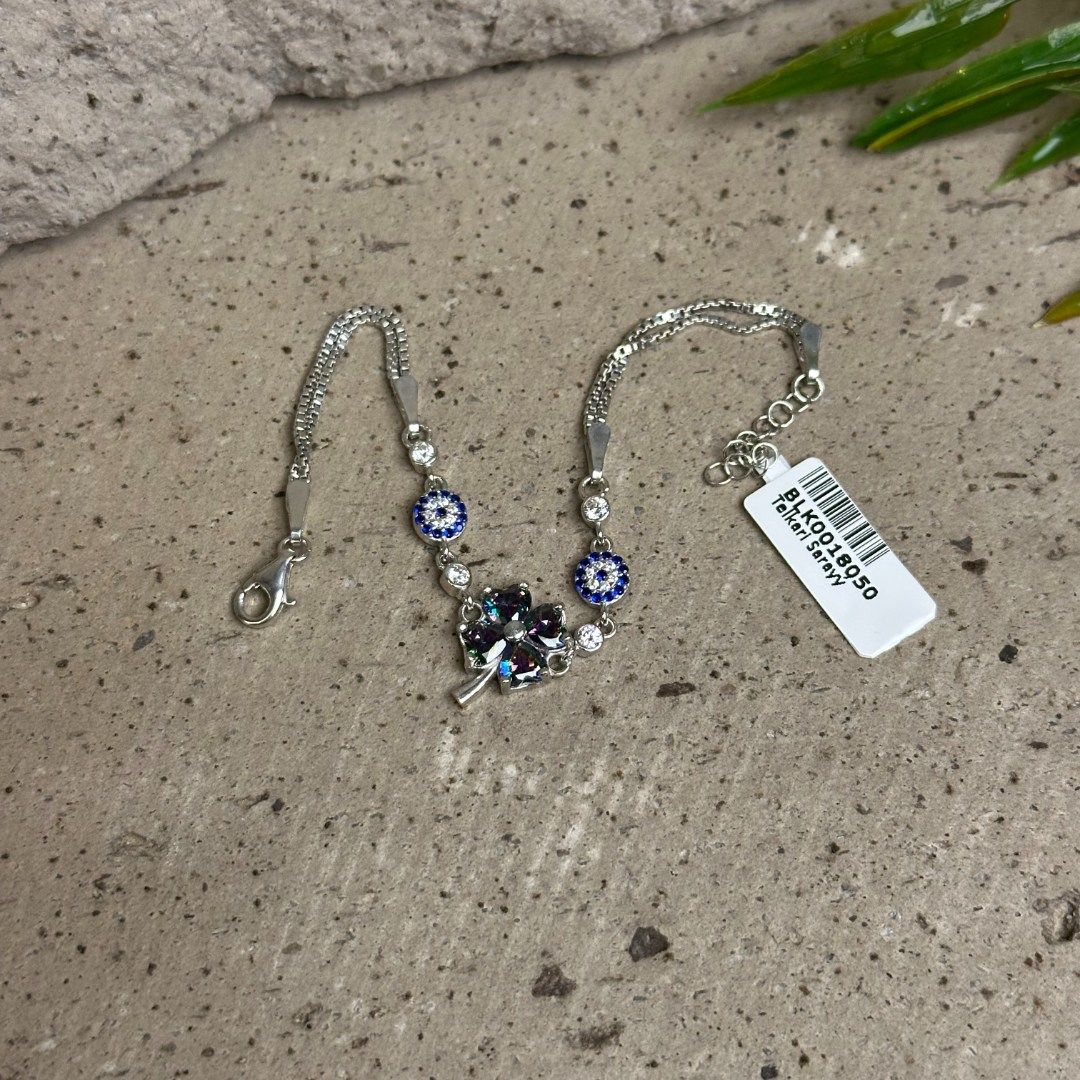 Yonca Model 925 Ayar Topaz Taşlı Gümüş Bileklik