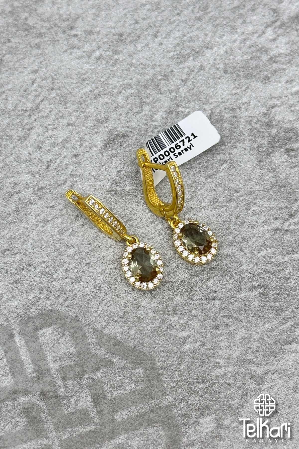 Sallantılı Yuvarlak Model Renk Değiştiren Sultan Taşlı Gold Gümüş Küpe