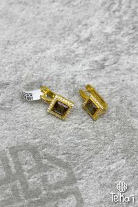 Küçük Boy Kare Model Renk Değiştiren Sultan Taşlı Gold Gümüş Küpe