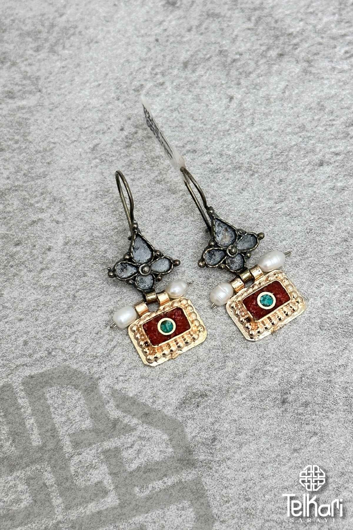 Kare Model Kırmızı Mozaik Doğal Taşlı Otantik Gümüş Küpe