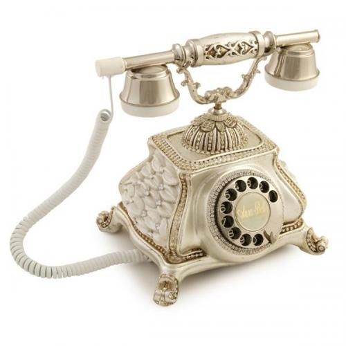 Meltem Mercan Gümüş Telefon