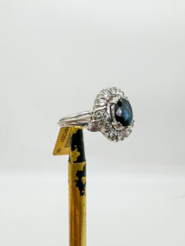 Safir ve Pırlantalı Yüzük