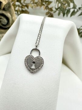 Locked Heart Pırlantalı Kolye