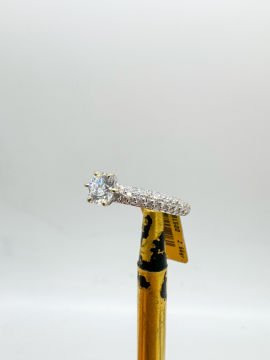Luca 0.50ct Tektaş Pırlanta Yüzük