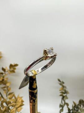 0.30ct Pırlanta Tektaş Yüzük