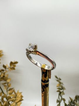 0.30ct Pırlanta Tektaş Yüzük