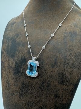 Pırlantalı Aquamarine Kolye