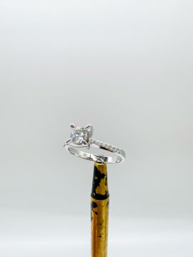 0.30ct Pırlanta Tektaş Yüzük