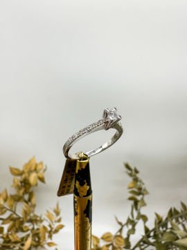 0.22ct Tektaş Pırlanta Yüzük