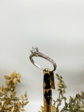 0.22ct Tektaş Pırlanta Yüzük