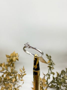 0.10 ct Pırlanta Tektaş Yüzük