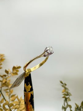 0.57 ct Pırlanta Tektaş Yüzük