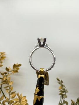 1.00 ct Pırlanta Tektaş Yüzük