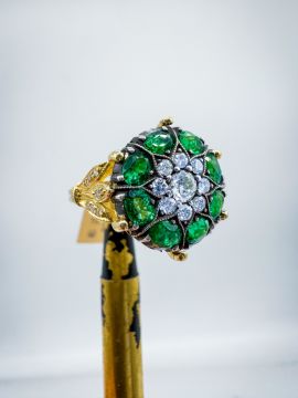 Jade Pırlantalı Zümrüt Yüzük