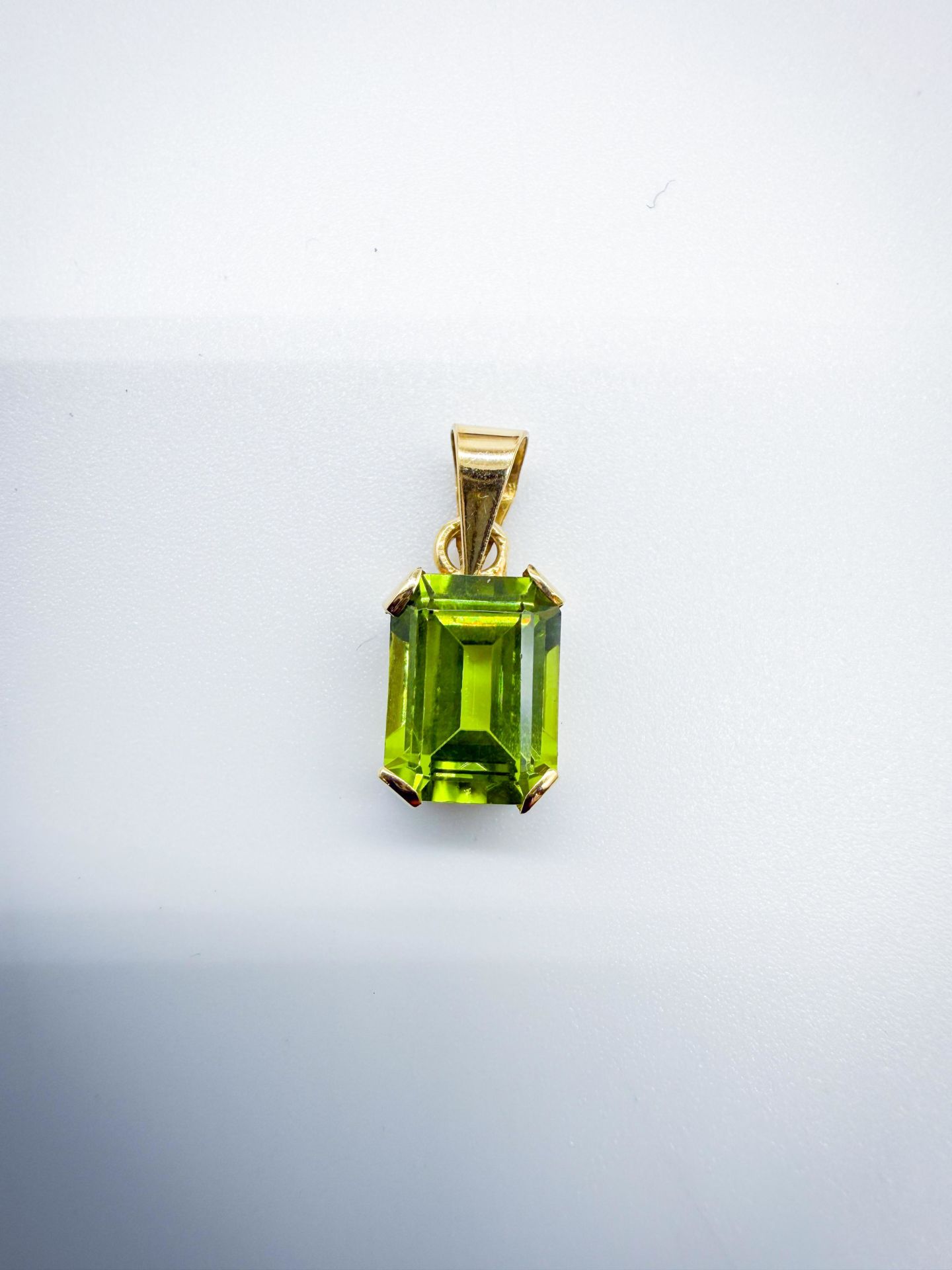 Peridot Kolye Ucu
