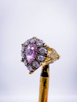 Aurora Pırlantalı Pink Safir Yüzük