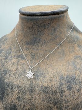 Pırlantalı Altı Köşeli Yıldız Kolye