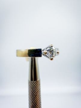 0.19 ct Pırlanta Tektaş Yüzük