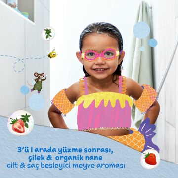 Childs Farm Erdbeer- und Bio-Minzextrakt 3 in 1 After Swimming Kindershampoo 250 ml