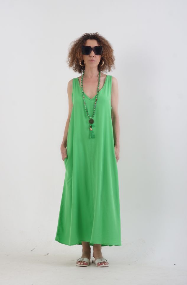Yeşil V Yaka Kolsuz Tencel Elbise
