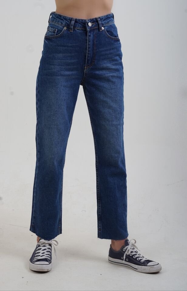 Mavi Paçası Dikişsiz Mom Fit Jean Pantolon