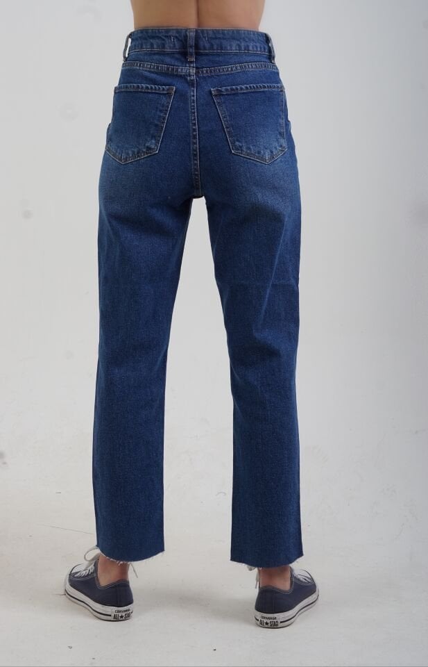 Mavi Paçası Dikişsiz Mom Fit Jean Pantolon