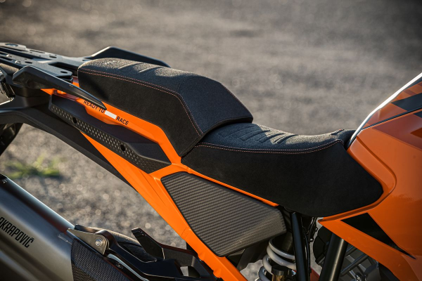 ERGO RIDER`S SEAT