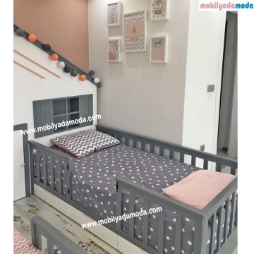 İkiz Bebek Montessori Odası