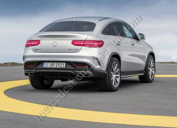 GLE 63 AMG DİFFİZÖR ve EGZOZ UCU