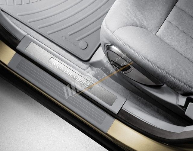 Mercedes Benz Krom Kapı Eşik Kaplaması Set 2 parça