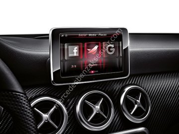 Mercedes Benz iPhone Kit